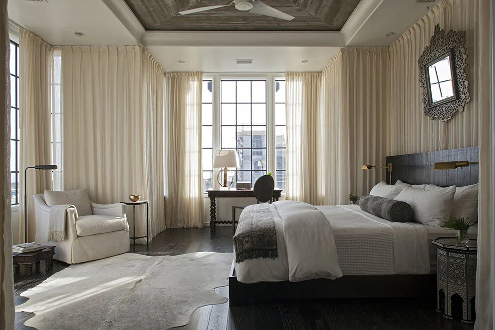 Middle Eastern Beauty at the Beach – Interior Master Bedroom interior master bedroom at Middle Eastern Beauty at the Beach