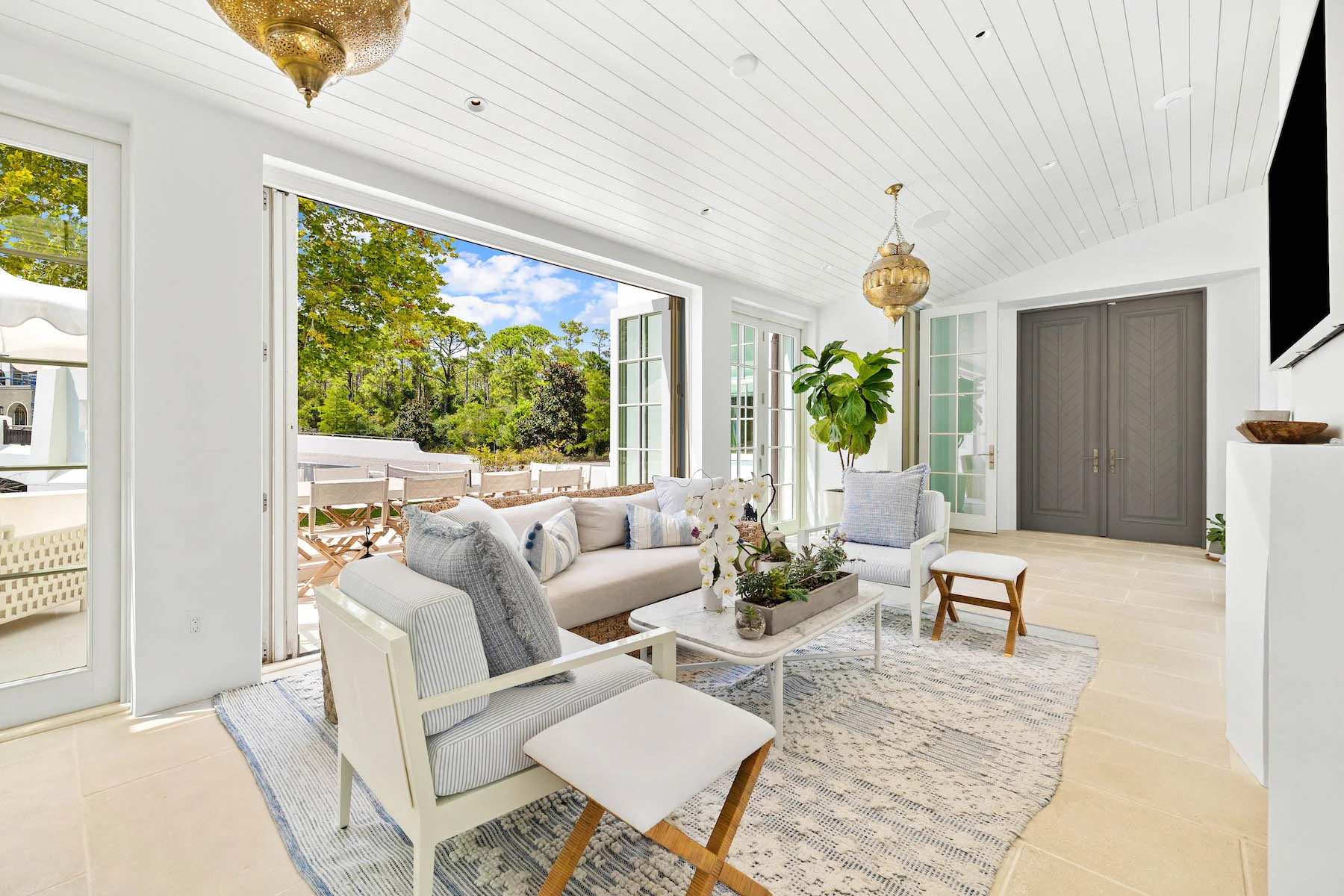 Alys Beach Serenity – Indoor Outdoor Family Room indoor outdoor family room at Alys Beach Serenity